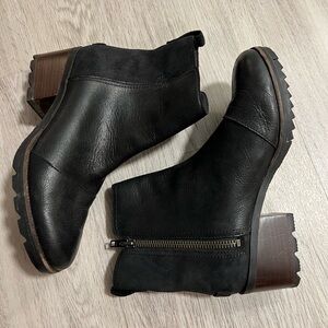 Sorel Women's Cate Bootie Rain Boot Black Waterproof Size 8M